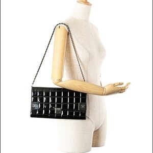 Chanel clutch/load shoulder bag chocolate bar